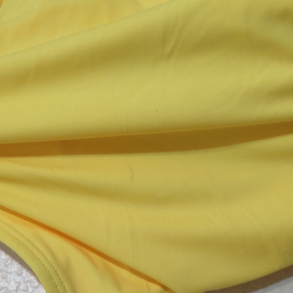 NEW WITH FLAW ONE PIECE YONIQUE SUNFLOWER SWIMSUIT HAS TAGS SIZE 24W - Picture 5 of 14